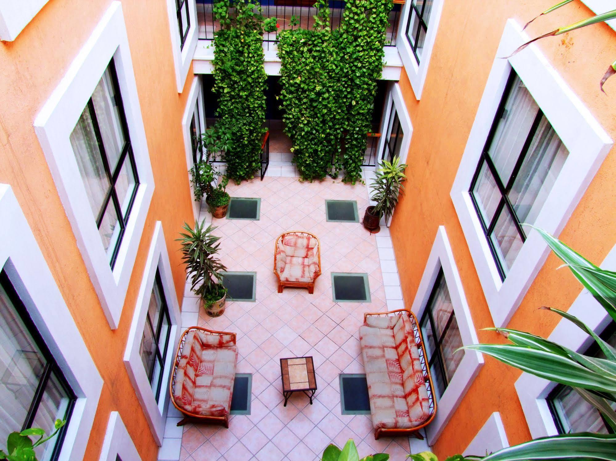 Hotel Oaxaca Dorado, Oaxaca Kültér fotó